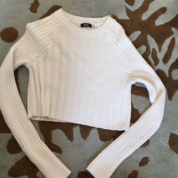White Cropped Sweater - Picture 2 of 2